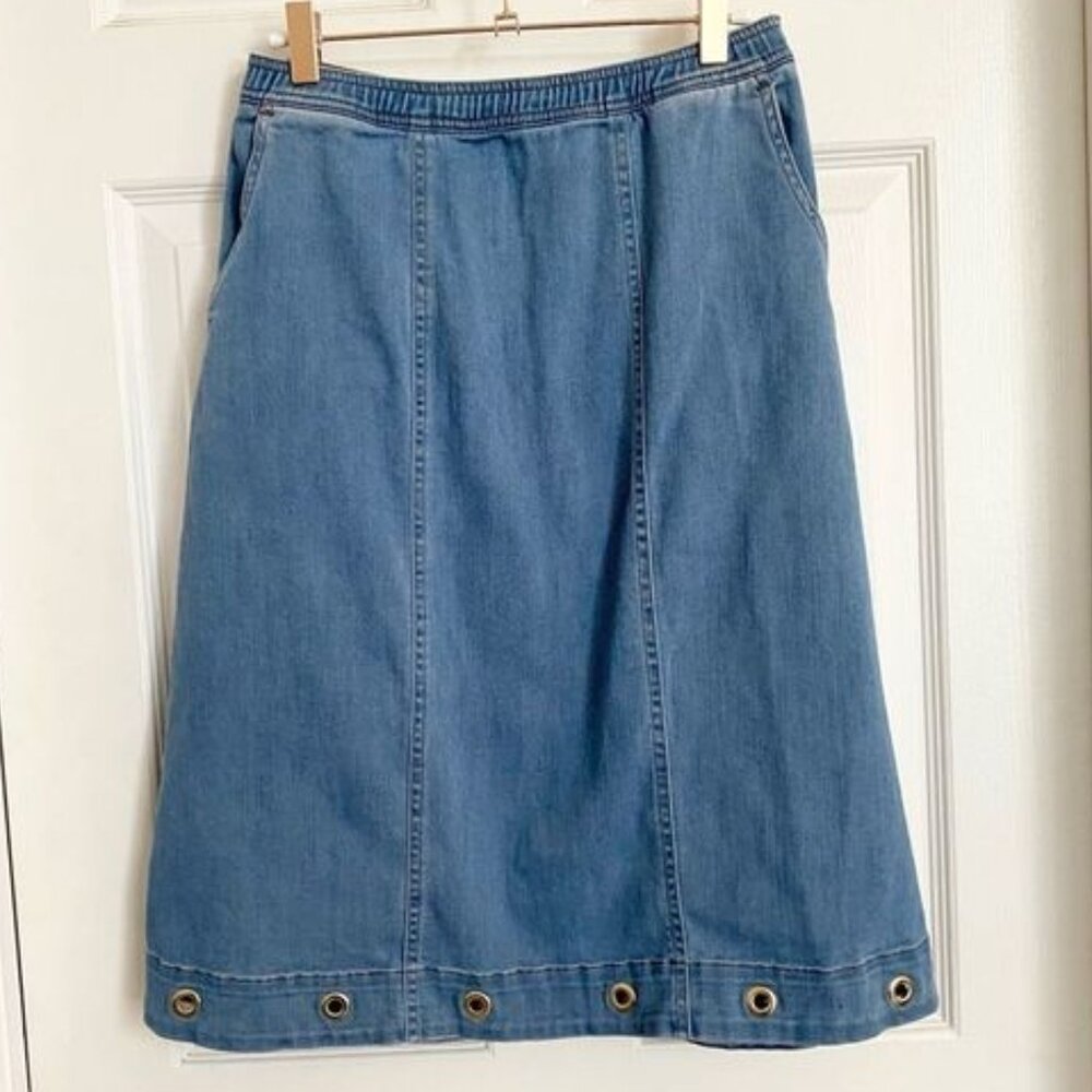 Blue denim skirt